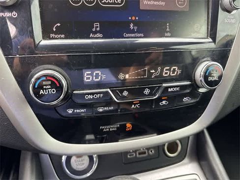 Used 2021 Nissan Murano SV image 21