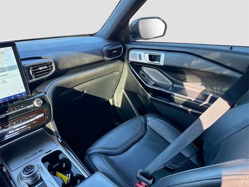 Used 2022 Ford Explorer ST w/ Equipment Group 401A image 25