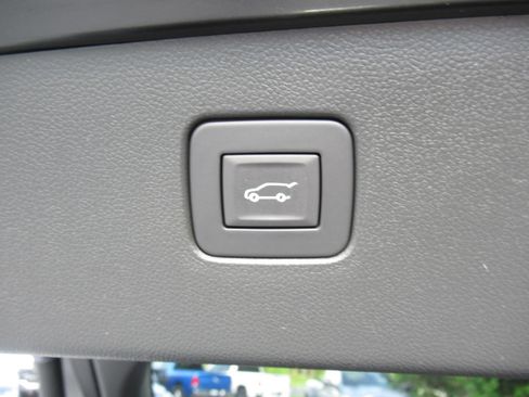 Used 2024 Buick Envista Avenir FWD image 34