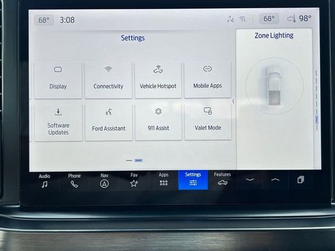 New 2026 Ford F250 Lariat w/ Lariat Premium Package image 39