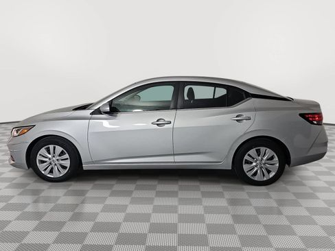 Certified 2023 Nissan Sentra S FWD image 5