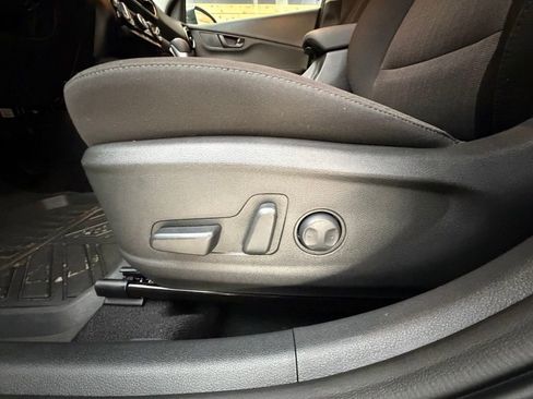 Used 2023 Hyundai Kona SEL w/ Cargo Package image 24