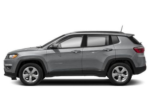 Used 2018 Jeep Compass Latitude w/ Popular Equipment Group AWD/4WD image 38