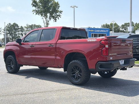 Used 2021 Chevrolet Silverado 1500 Custom Trail Boss AWD/4WD image 10