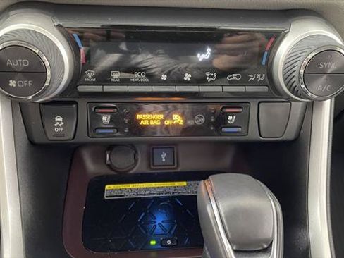 Certified 2020 Toyota RAV4 Limited AWD/4WD image 20