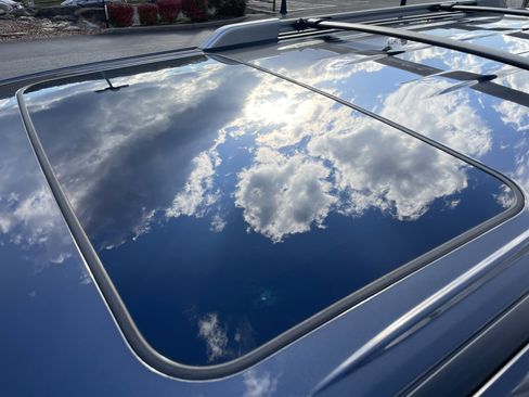 Used 2023 Toyota 4Runner Limited image 28