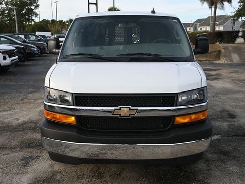 Used 2024 Chevrolet Express 2500 w/ Driver Convenience Package image 8