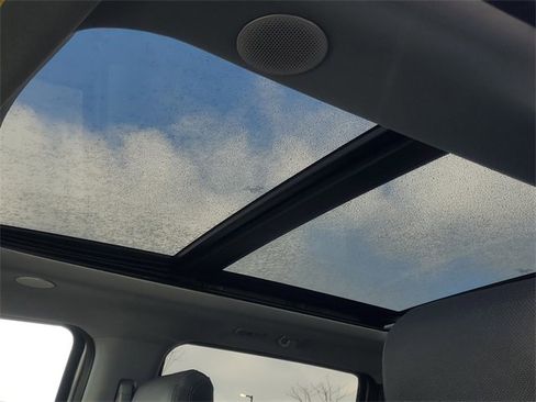 Used 2023 Ford F250 Lariat w/ Lariat Ultimate Package image 32