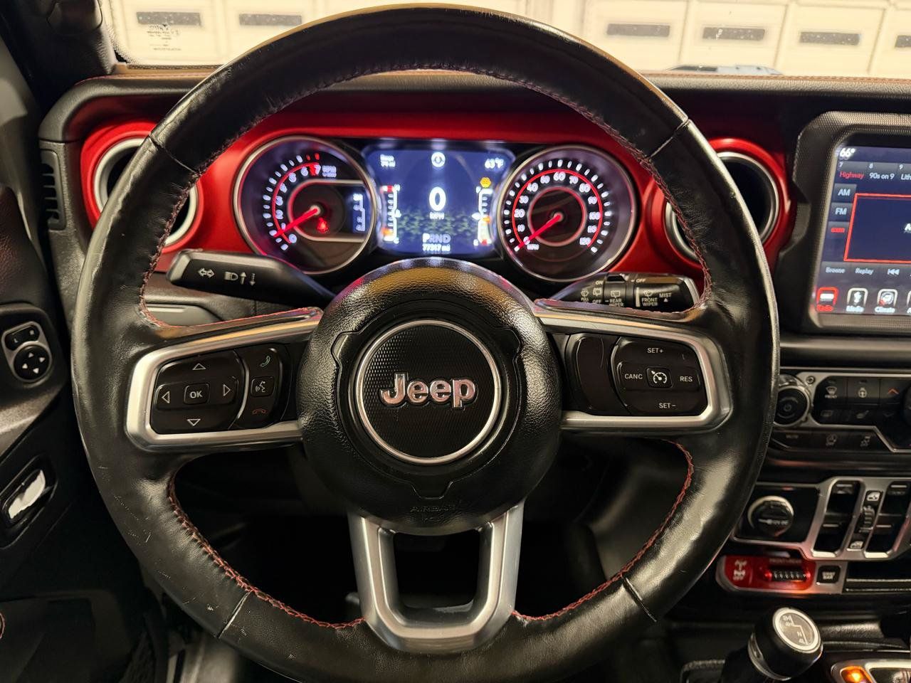 Used 2019 Jeep Wrangler Unlimited Rubicon AWD/4WD image 14