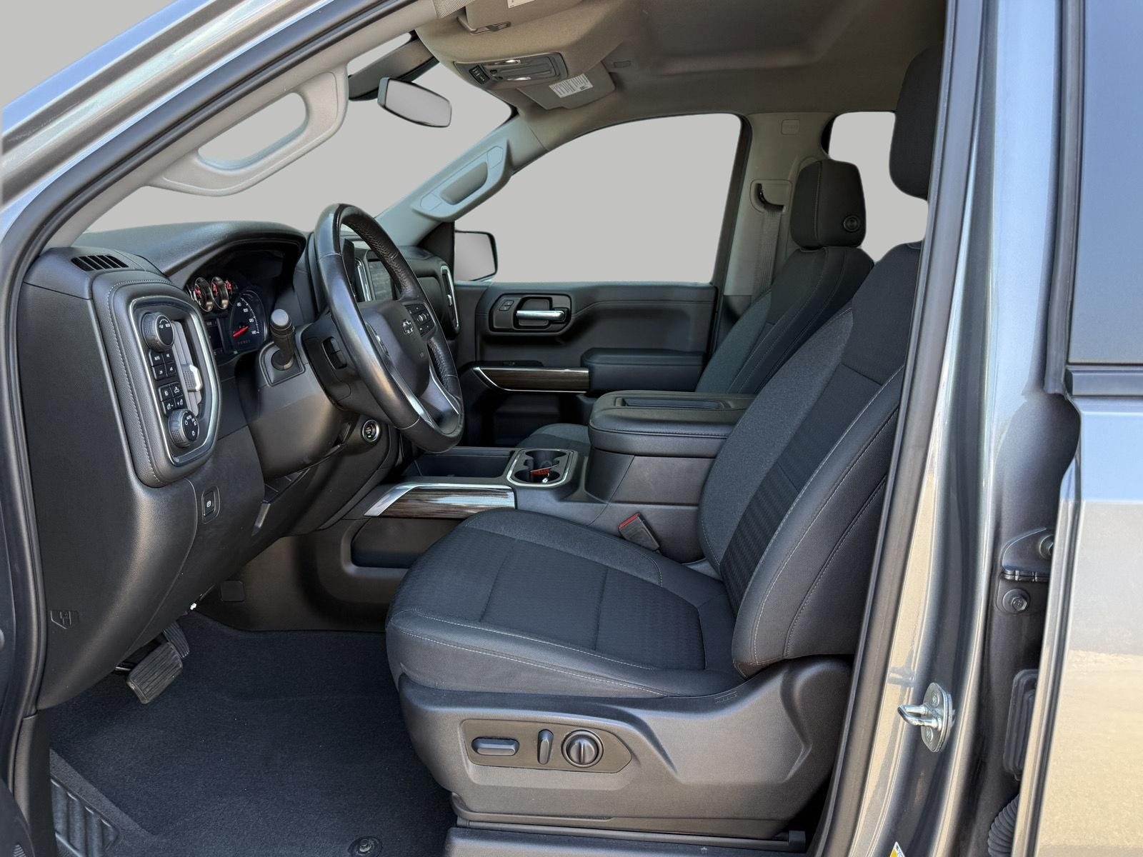 Used 2022 Chevrolet Silverado 1500 RST AWD/4WD image 21