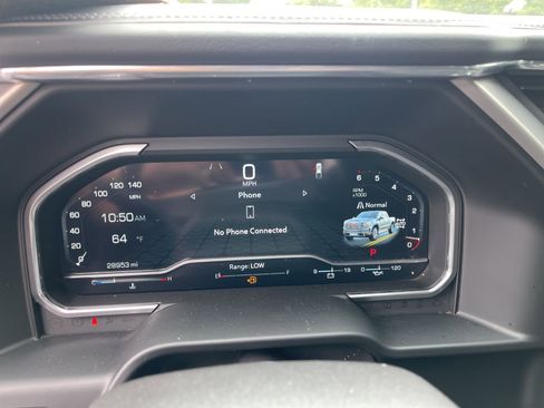 Used 2023 GMC Sierra 1500 Denali w/ Technology Package AWD/4WD image 6