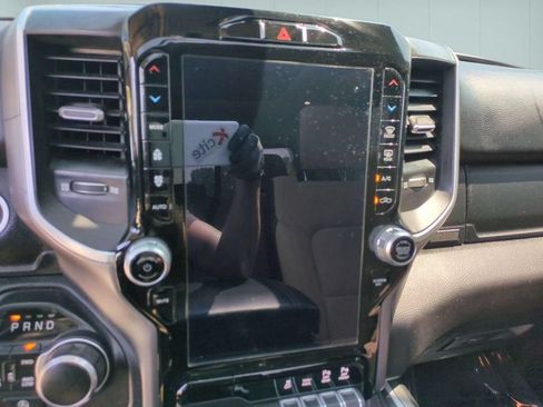 Used 2021 RAM 1500 Big Horn AWD/4WD image 23