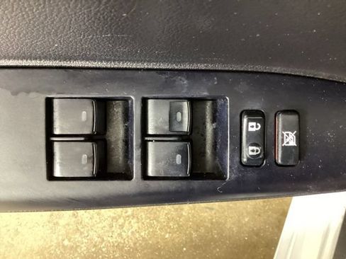 Used 2016 Lexus CT 200h w/ Navigation Package FWD image 17