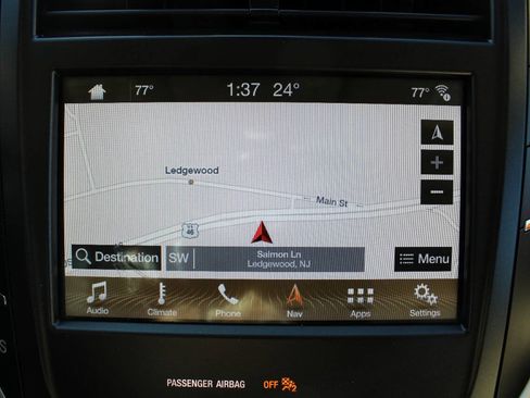 Used 2018 Lincoln MKC Select w/ Select Plus Package image 38