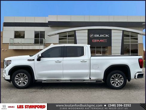Used 2023 GMC Sierra 1500 Denali w/ Technology Package image 2