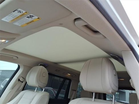 Used 2023 Mercedes-Benz GLS 580 4MATIC image 17