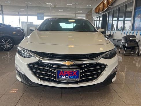 Used 2023 Chevrolet Malibu LT image 16