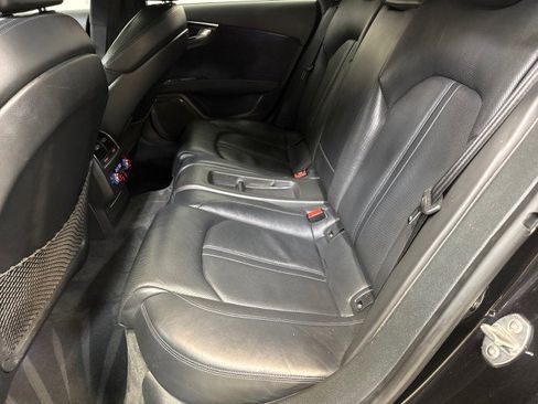 Used 2016 Audi RS 7 Prestige w/ Driver Assistance Package image 43