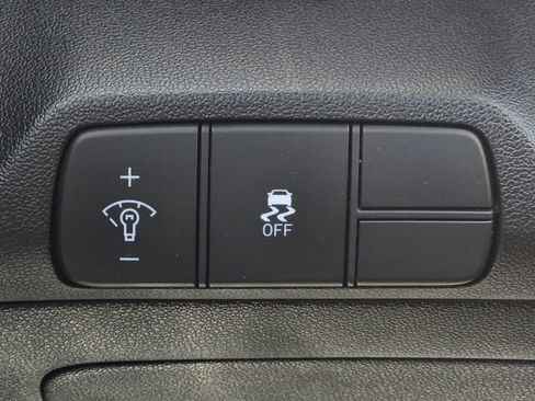 Used 2025 Hyundai Elantra N FWD image 34