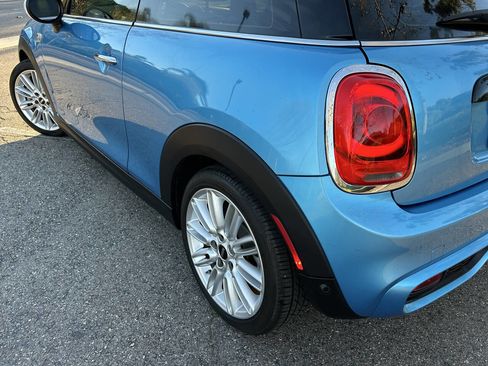 Used 2015 MINI Cooper S image 31