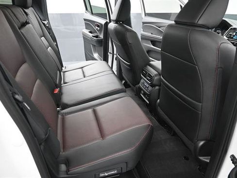 Used 2025 Honda Ridgeline Black Edition image 21