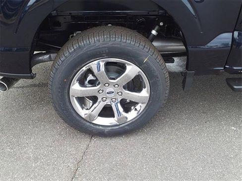 New 2023 Ford F150 XLT w/ Equipment Group 302A High image 9