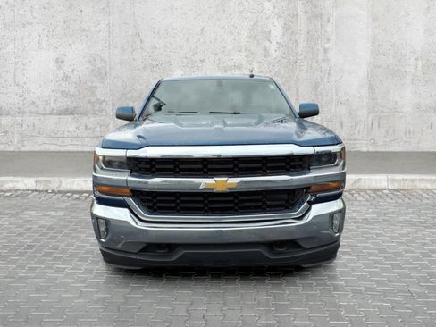 Used 2018 Chevrolet Silverado 1500 LT w/ All Star Edition image 3