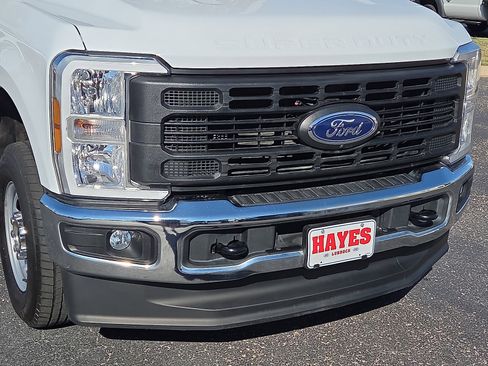 Used 2024 Ford F250 XL w/ 360-Degree Camera Package image 6