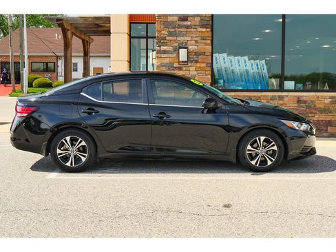 Used 2023 Nissan Sentra SV w/ All-Weather Package image 2