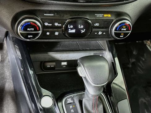 Used 2025 Kia Soul GT-Line FWD image 10