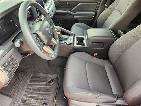Used 2025 Toyota Tacoma SR5 image 9