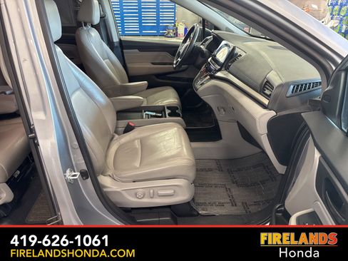 Used 2023 Honda Odyssey EX-L image 44