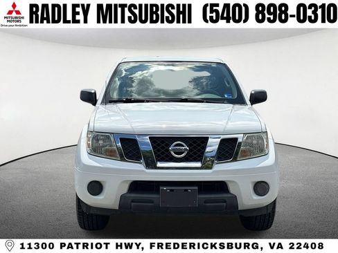 Used 2012 Nissan Frontier SV RWD image 19