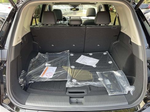 New 2026 Nissan Rogue Platinum w/ Platinum Premium Package AWD/4WD image 12