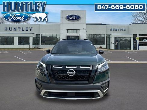 Used 2025 Nissan Pathfinder Rock Creek AWD/4WD image 3
