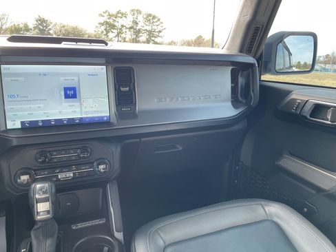 Used 2023 Ford Bronco Outer Banks image 22