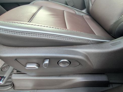 Used 2026 GMC Sierra 1500 Denali image 19