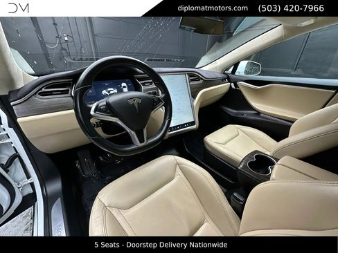 Used 2015 Tesla Model S 90D image 17