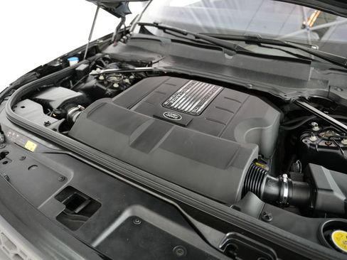 Used 2017 Land Rover Discovery HSE image 62