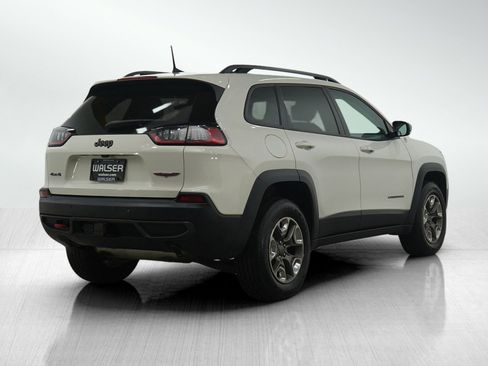 Used 2019 Jeep Cherokee Trailhawk w/ Cold Weather Group image 5