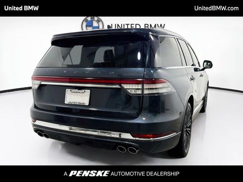 Used 2021 Lincoln Aviator Black Label w/ Class IV Trailer Tow Package AWD/4WD image 5