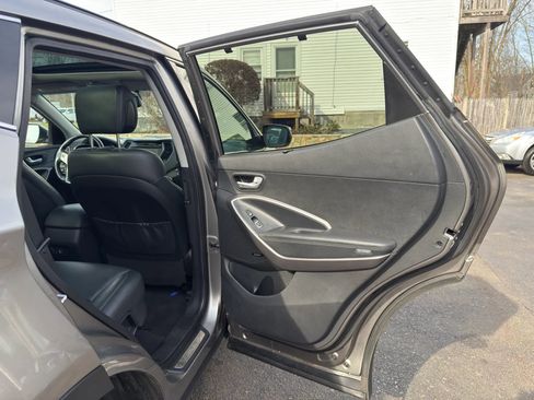 Used 2014 Hyundai Santa Fe Sport 2.0T w/ Technology Package 05 image 17