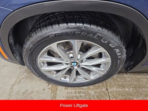 Used 2019 BMW X3 xDrive30i w/ Driving Assistance Package image 11
