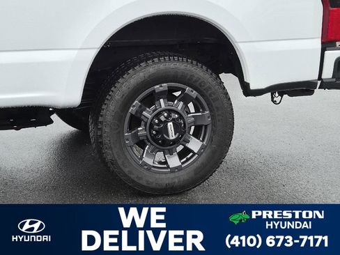 Used 2023 Ford F250 Lariat w/ Sport Appearance Package image 27