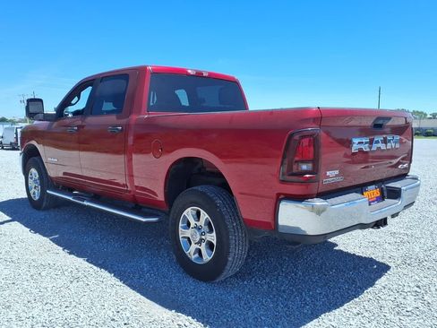 Used 2026 RAM 2500 Big Horn AWD/4WD image 11