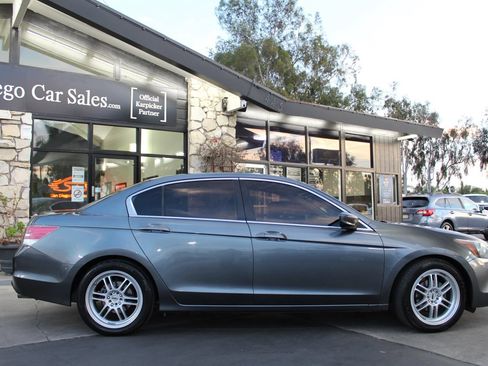Used 2010 Honda Accord LX image 6