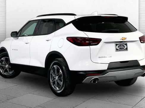 Used 2025 Chevrolet Blazer LT w/ Convenience Package image 11