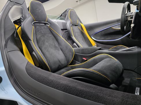 New 2026 McLaren Artura Spider image 18