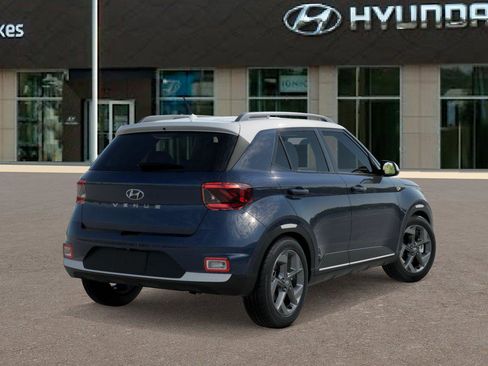 New 2026 Hyundai Venue SEL FWD image 4