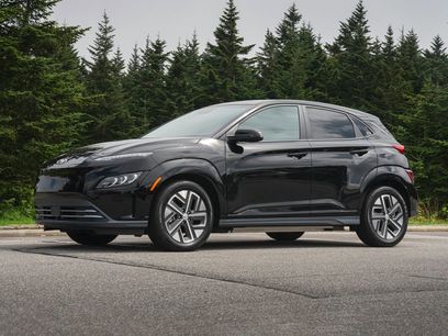 Certified 2023 Hyundai Kona Limited w/ Cargo Package